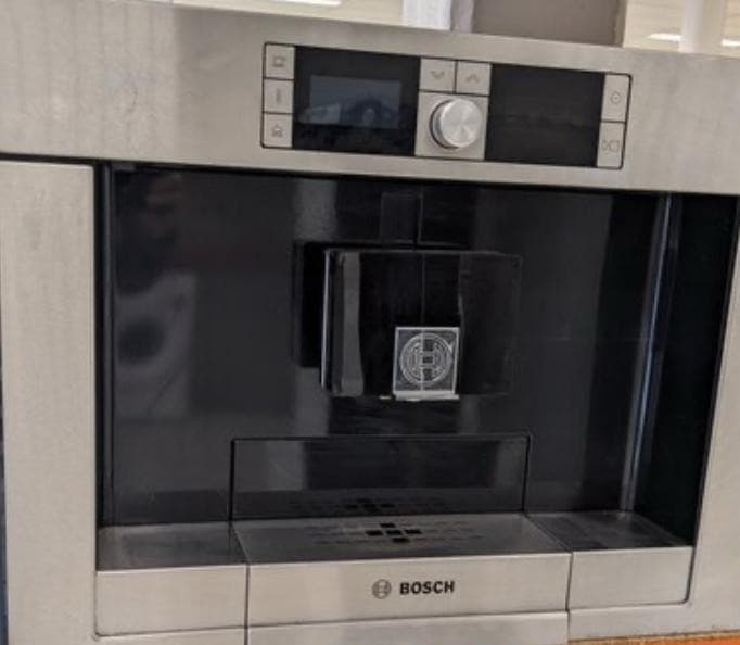 3 vollautomatische Kaffeemaschinen Bosch AEG Jura impressa