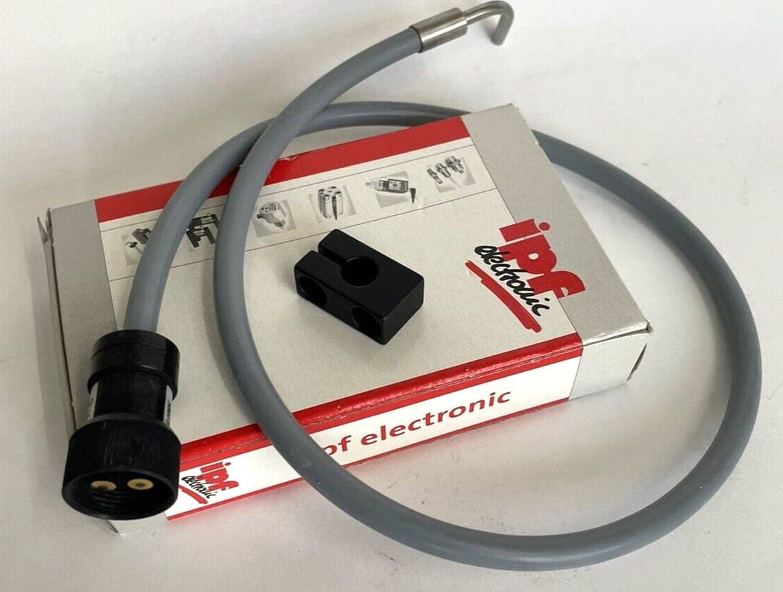 ipf electronic LT 06 03 11 Glasfaser-Lichtleiter-Taster LT060311 rund 90° NEU