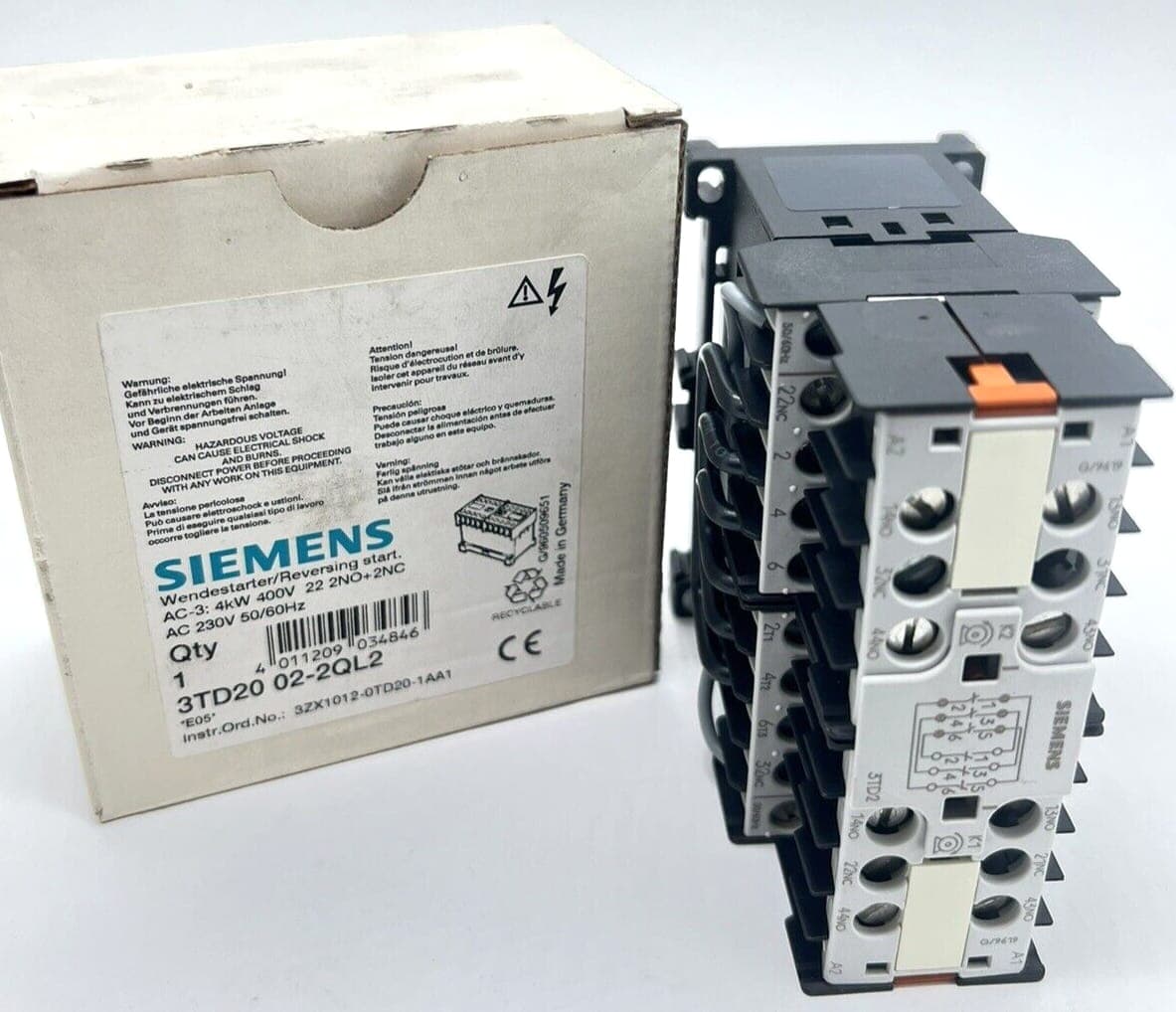 SIEMENS 3TD20 02-2QL2 l 3TD2002-2QL2 Wendestarter E:05 NEU / OVP
