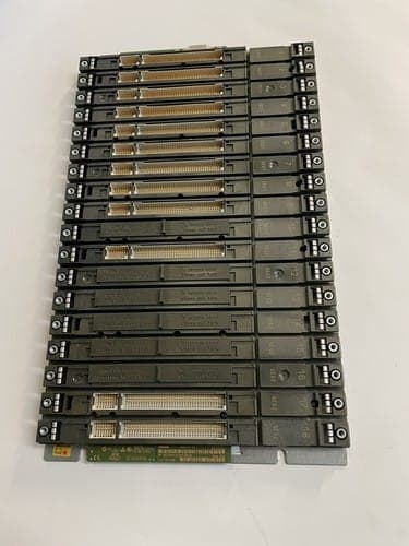 Siemens 6ES7401-2TA01-0AA0 Rack CR2 E Stand 4