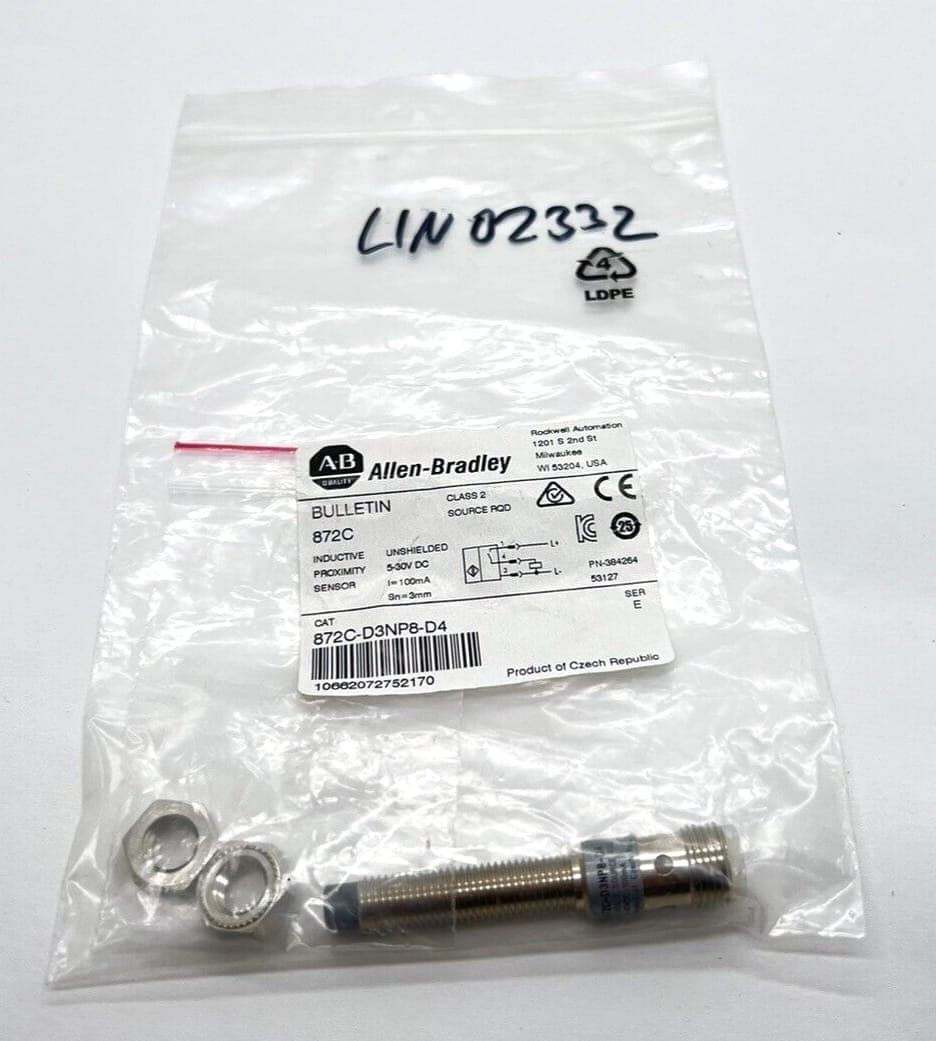 Allen-Bradley Cat. 872C-D3NP8-D4 5-30V DC Näherungsschalter -unused/OVP-
