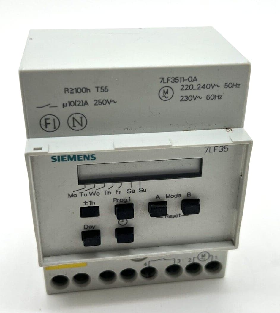 SIEMENS 7LF3511-0A Digitale ZEITSCHALTUHR