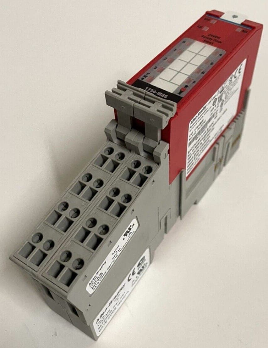 Allen Bradley 1734-IB8S , sicheres Eingangsmodul 1734-IB8S PN:193342 , Serie B