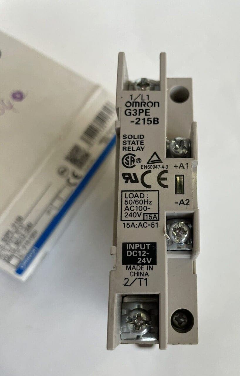 Omron Halbleiterrelais G3PE-215B solid state relay DC12-24V AC100-240V Relais