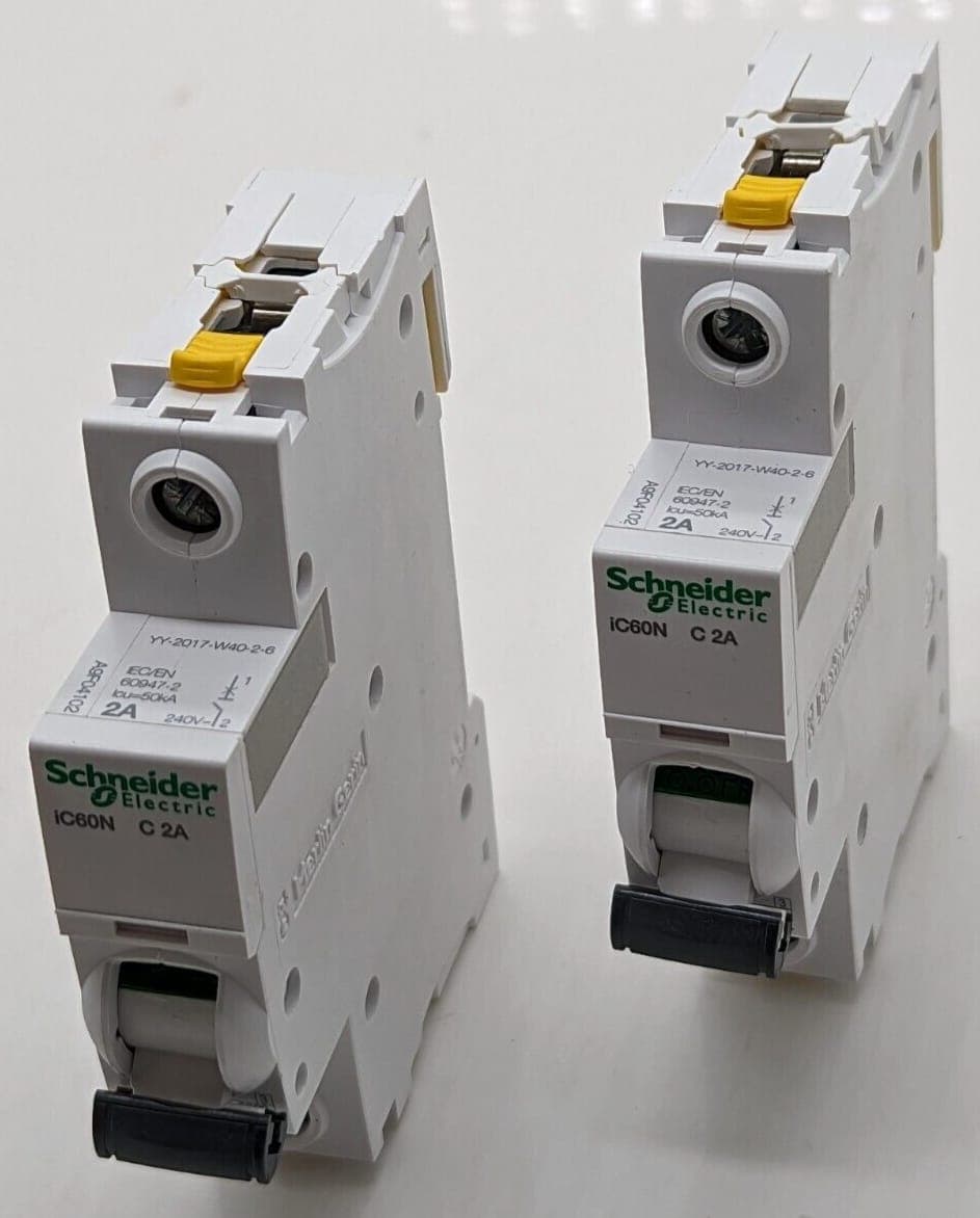 Schneider Electric iC60N C 2A Leitungsschutzschalter, Sicherung, " ohne Karton"