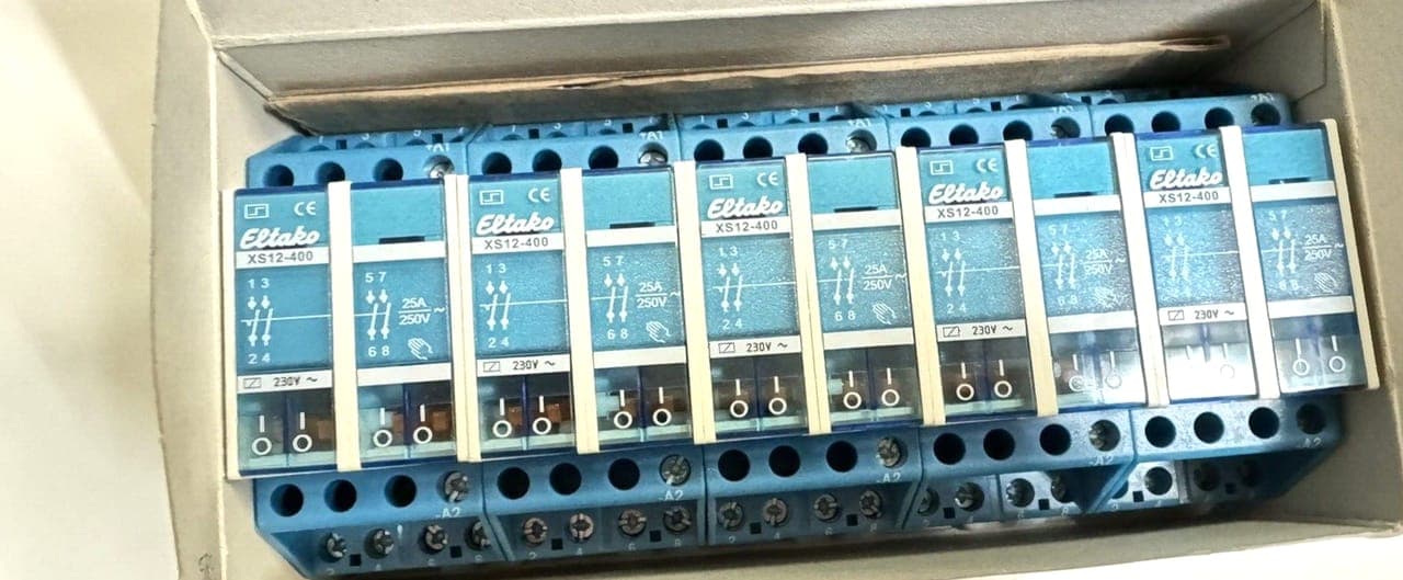 Eltako XS12-400-230V Stromstoßschalter 21400930 4 Schließer NEU