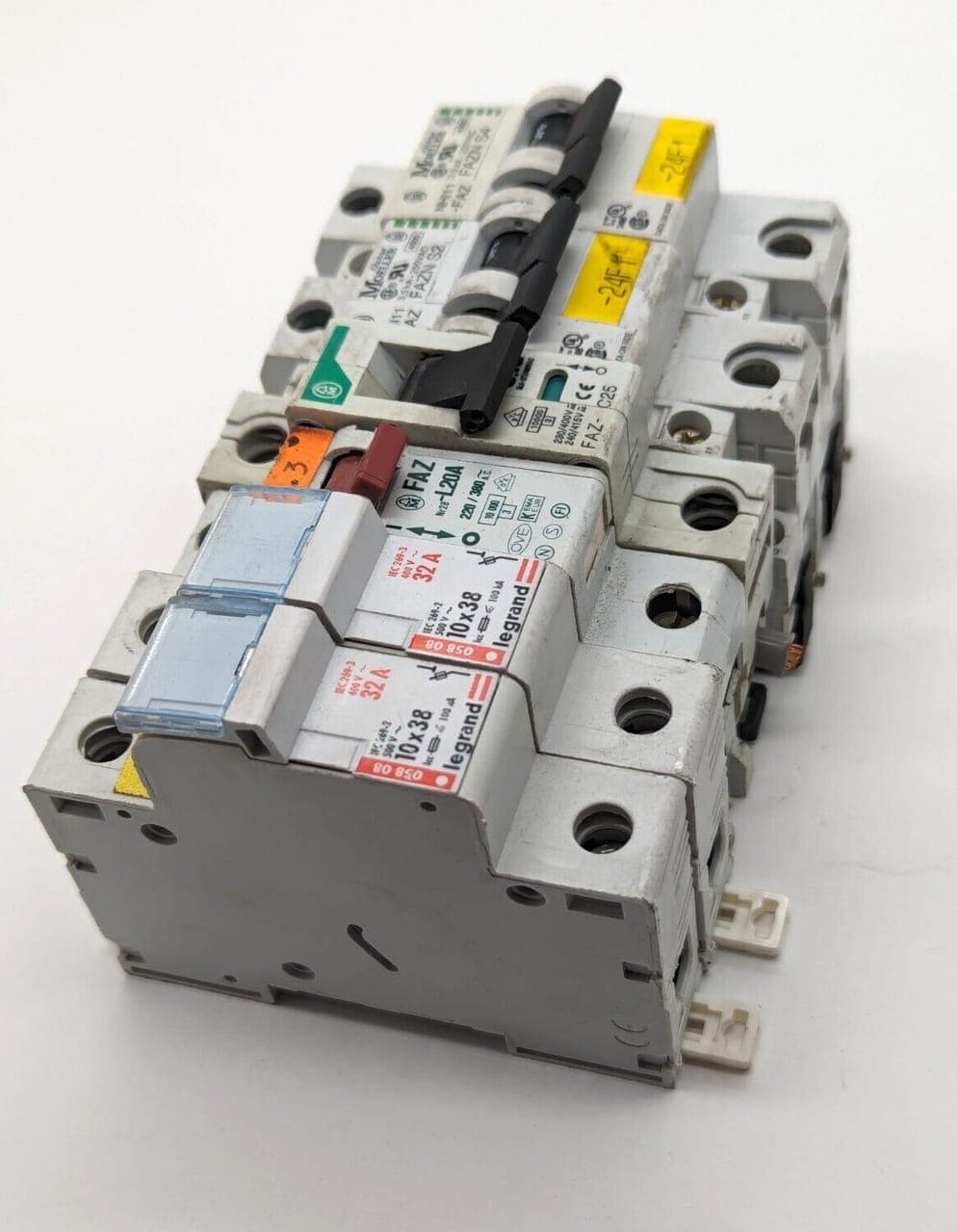 2x Legrand 10X38 32 A + Moeller FAZN S2+S4 +FAZ L20A+C25 Leitungsschutzschalter
