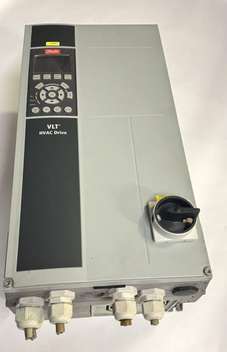 Danfoss VLT HVAC Drive FC-102P7K5T4E55H 7,5 KW