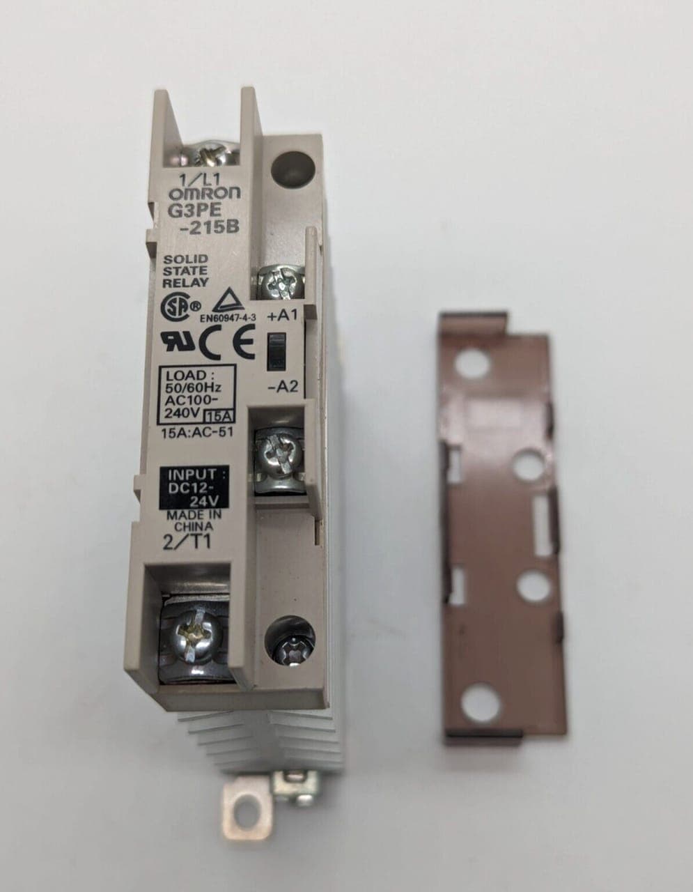 Omron G3PE-215B solid state relay DC12-24V AC100-240V Relais