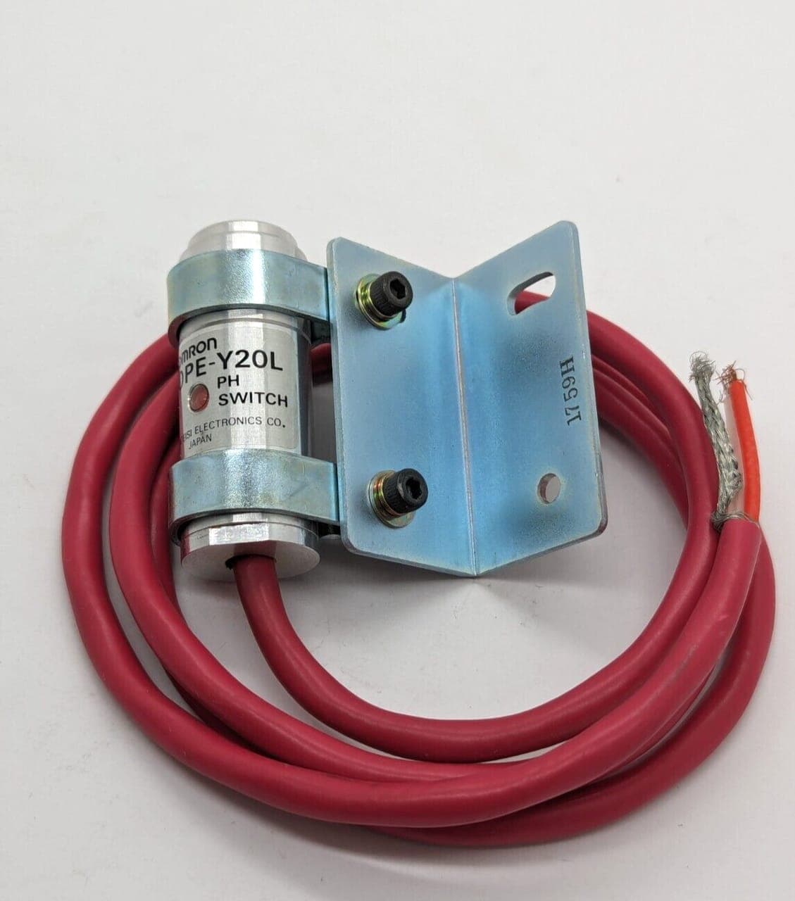 Omron OPE-Y20L Photoelektric Switch