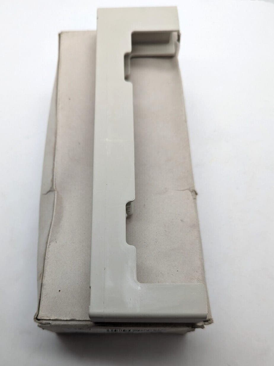 Moeller SV 30891 Trägerabdeckungen *4 STÜCK* NEW OVP