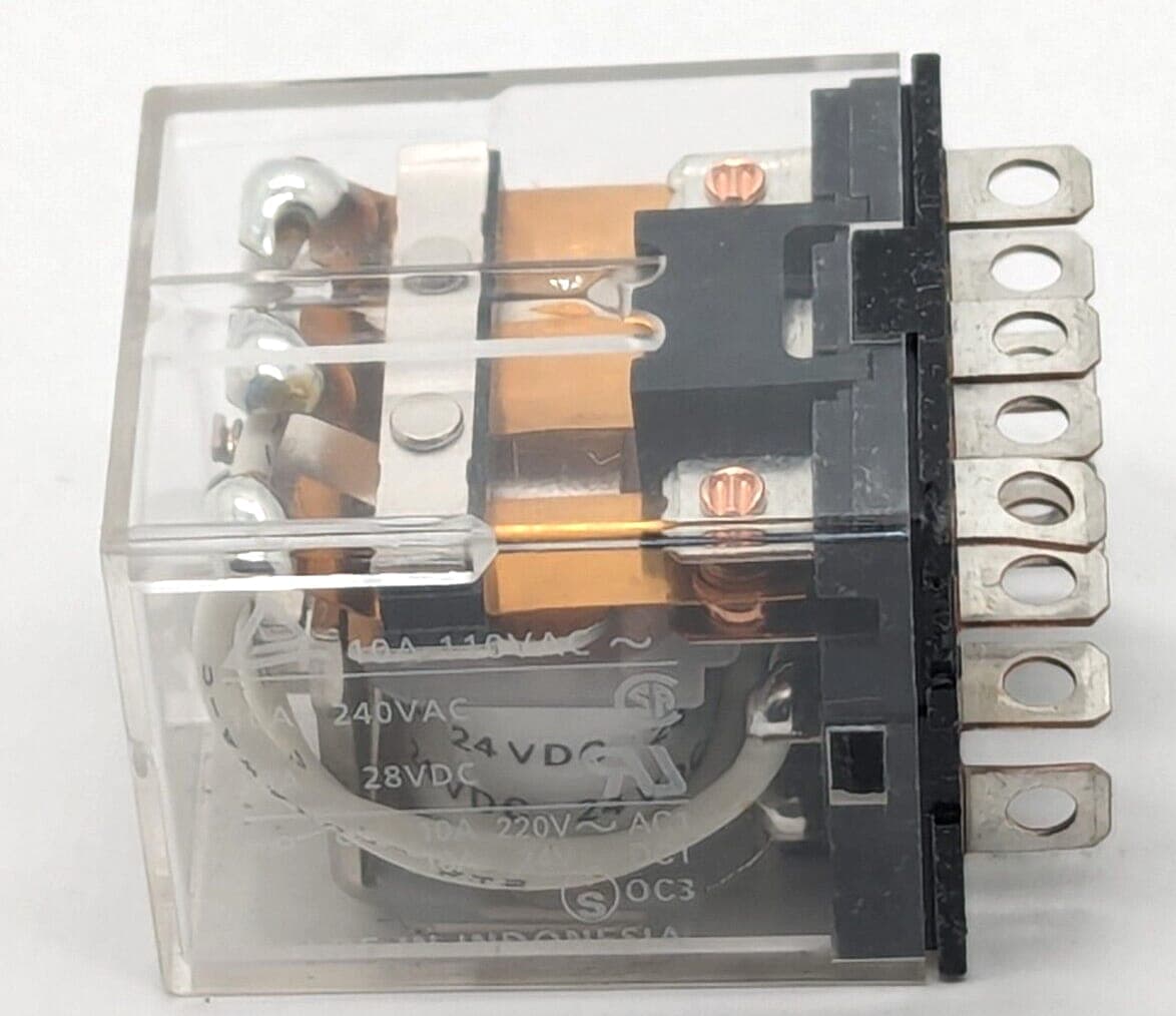Omron LY3 24VDC Relais