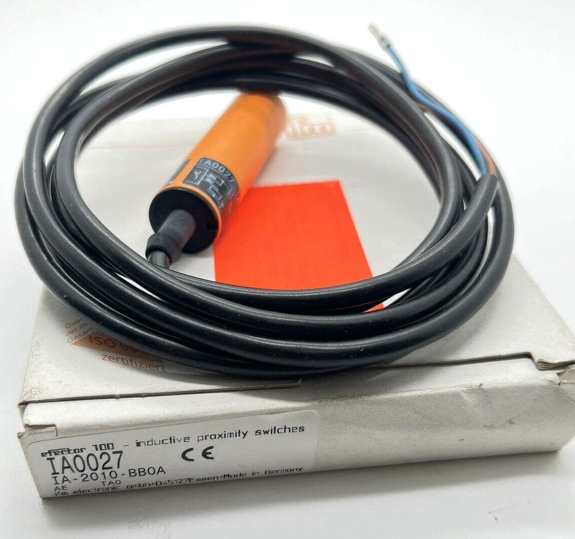 ifm electronic IA0027 IA-2010-BBOA Induktiv Näherungsschalter NEU OVP
