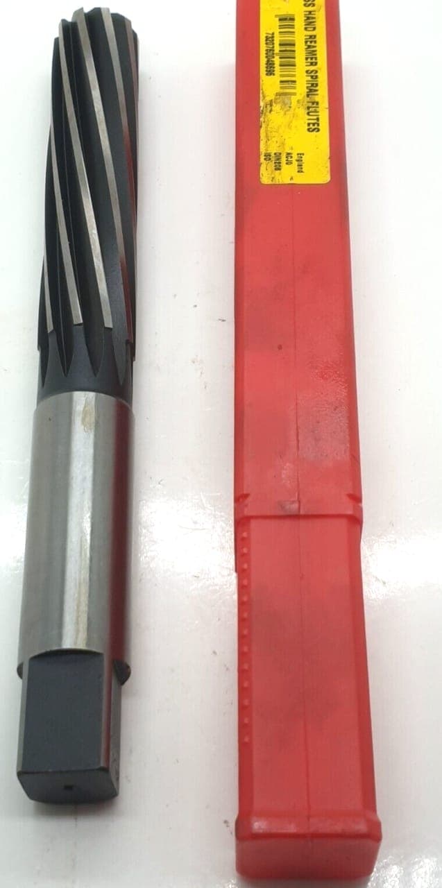 Dormer 26 mm B 100 HSS Hand reamer spiral flutes NEU OVP