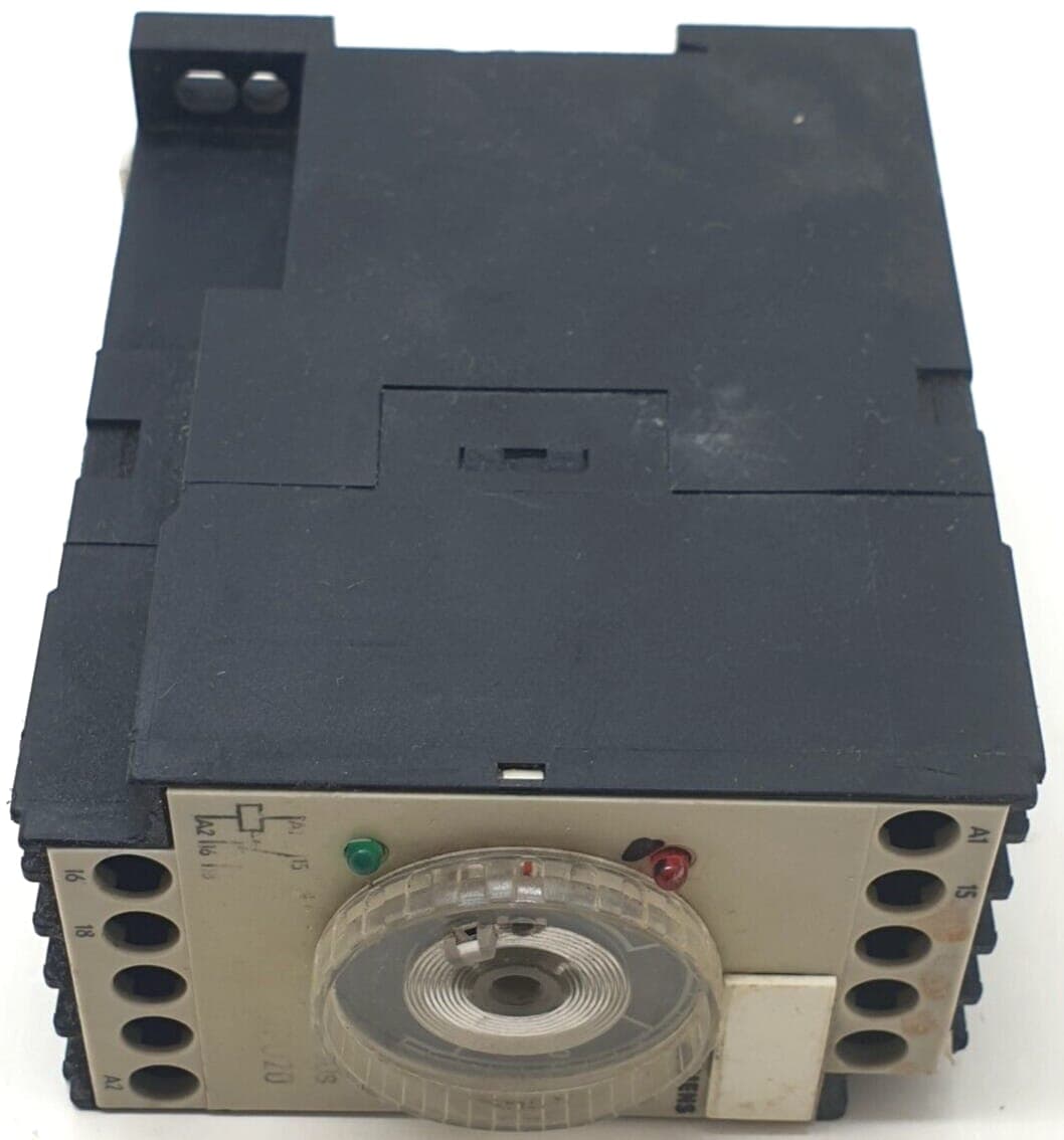 Siemens 7PU2040-2AN20 Zeitrelais