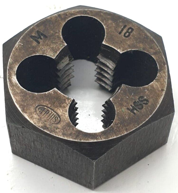 Schneidmutter M18 HSS Schneideisen