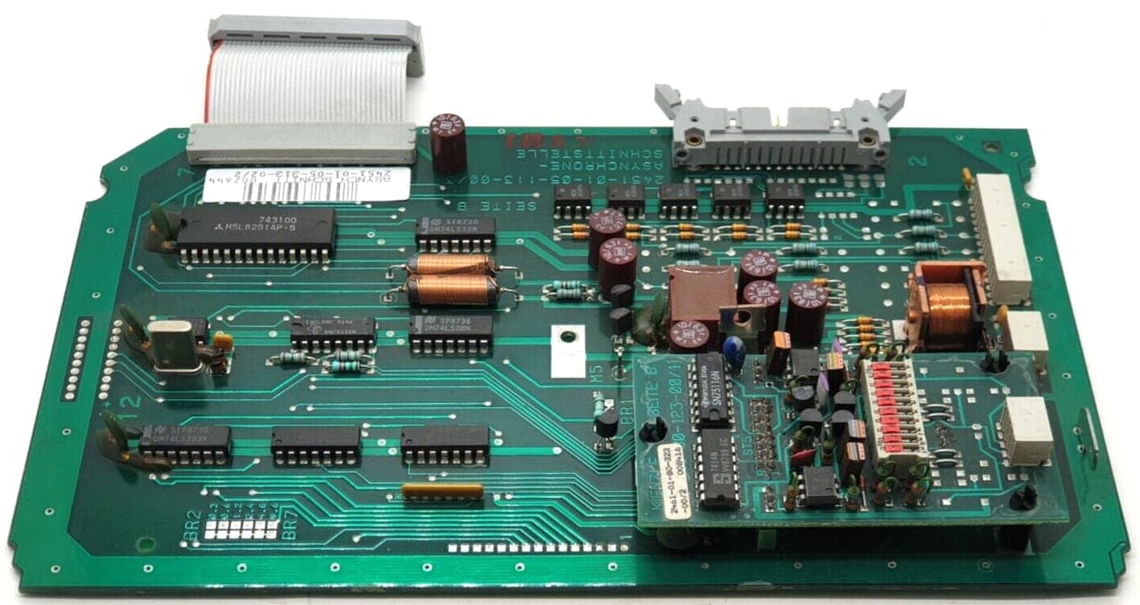 2451-01-05-113-00/3 Asynchrone schnittstelle
