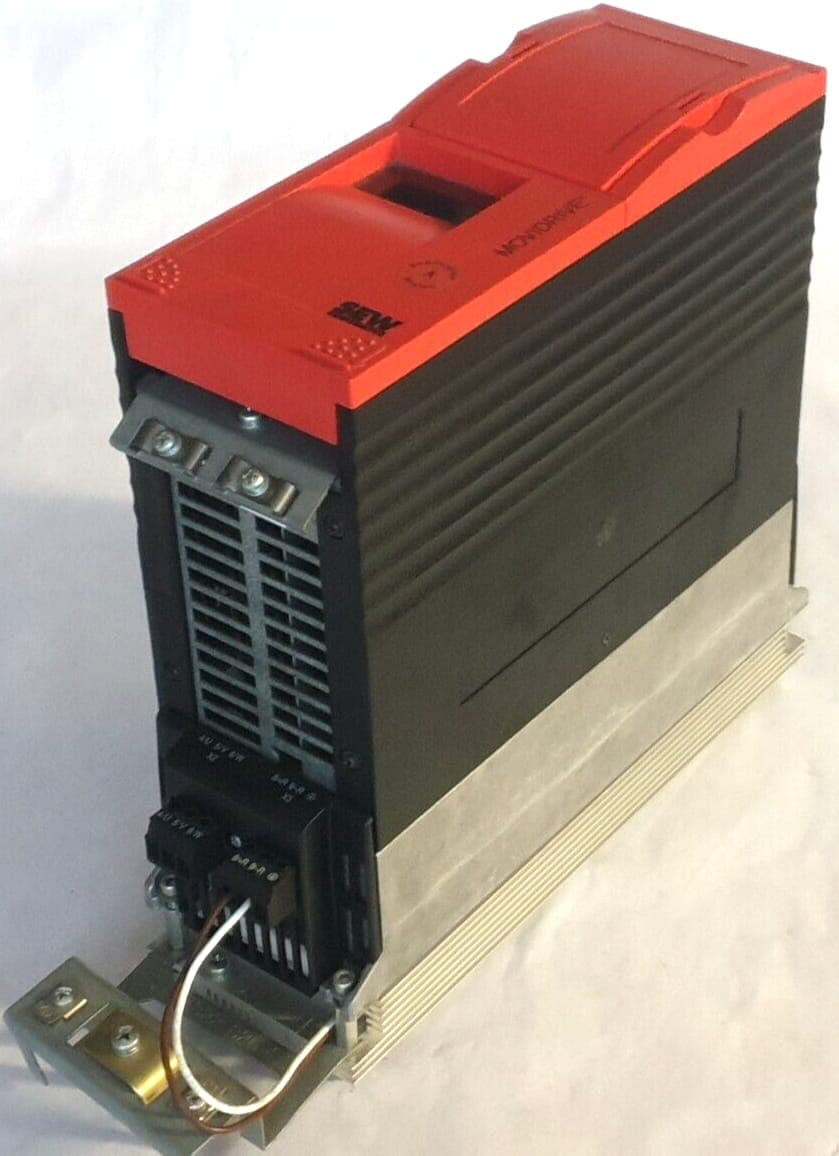 SEW Eurodrive MDV60A0015-5A3-4-0T Frequenzumrichter 08273367