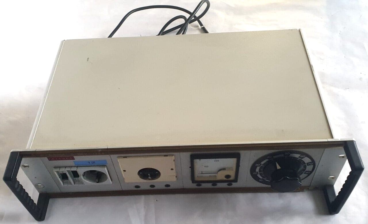 Knürrag Regeltrenntrafo 2,5A 0-250V 3.013.065.3
