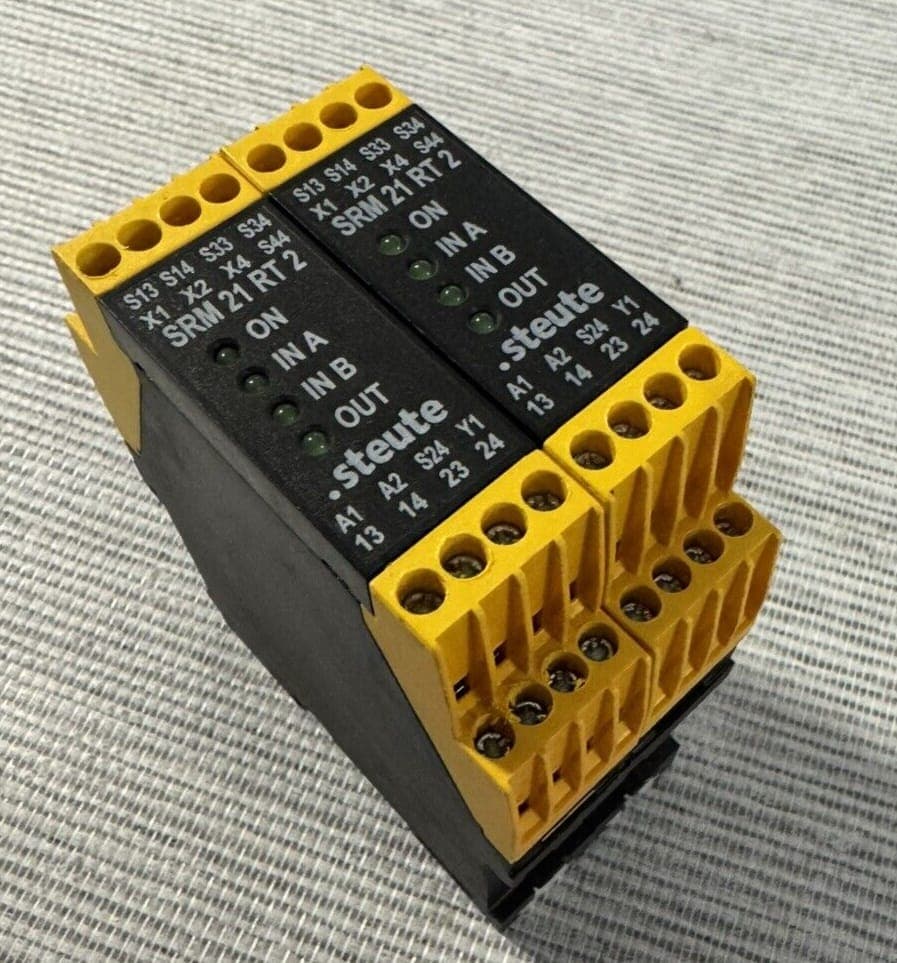 .steute Sicherheitsrelais / 24 VDC / SRM 21 RT 2 / 90560049