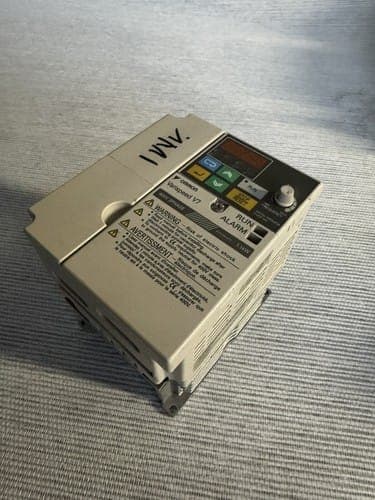 omron CIMR-V7AZ40P7 Inverter Frequenzumrichter