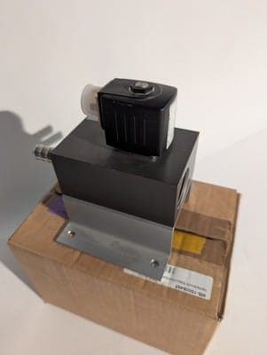 Bürkert Magnetventil Typ 8810+6213 NEU/OVP