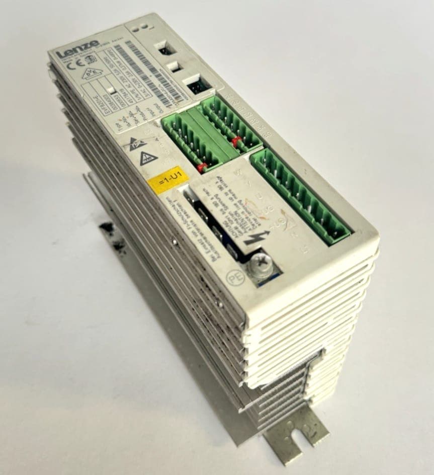 Lenze EVF8201-E Frequenzumrichter