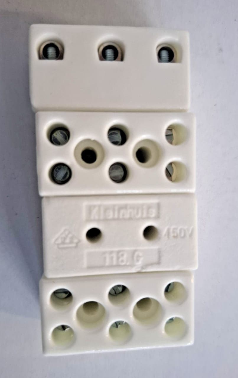 50 Stk. Kleinhuis Anschlussklemme 118.G 6mm² (6qmm) 3polig Porzellan